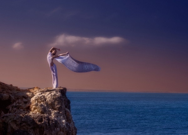 Photograph Mecuro B Cotto Wind on One Eyeland