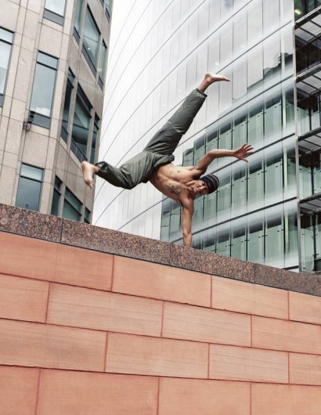 Photograph Nick Dolding Capoeira 03 on One Eyeland