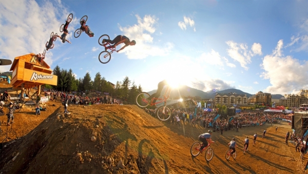 Photograph Lars Scharl Crankworx on One Eyeland