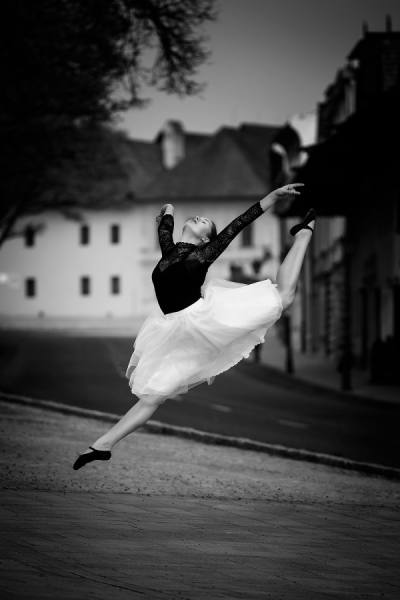 Photograph Martin Krystynek Dance on One Eyeland