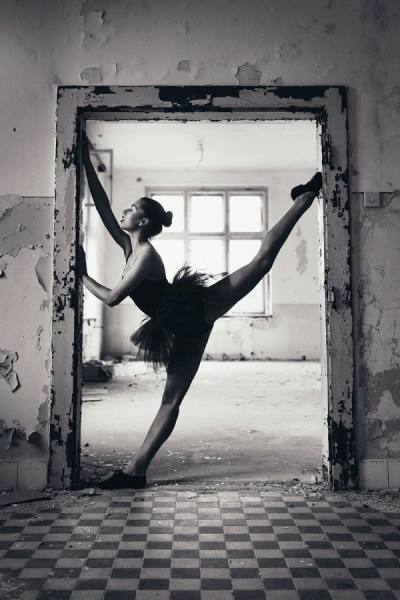 Photograph Martin Krystynek I Dance Therefore I Am on One Eyeland