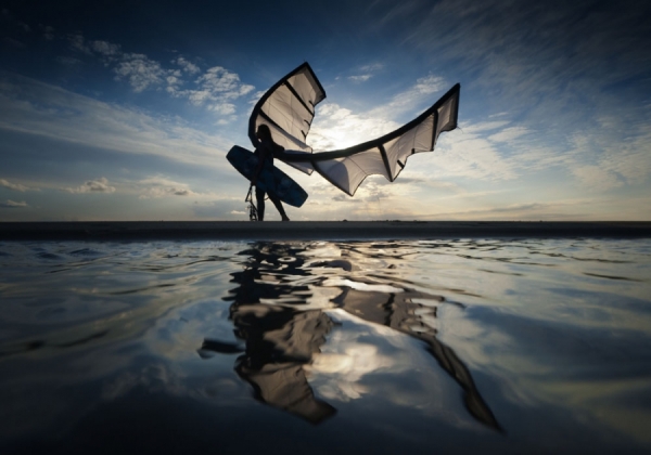 Photograph Ben Welsh Kitesurfer on One Eyeland