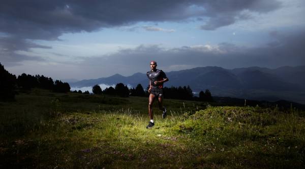 Photograph David Ellis Mo Farah on One Eyeland