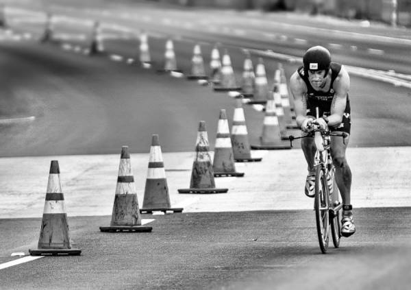 Photograph Kevin Steele Sb Triathlon 5 on One Eyeland