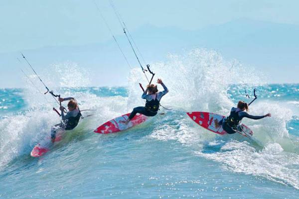 Photograph Ben Welsh Slashing The Wave on One Eyeland