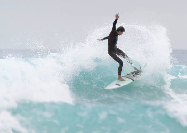 Photograph Ben Welsh Surfing Tarifa on One Eyeland