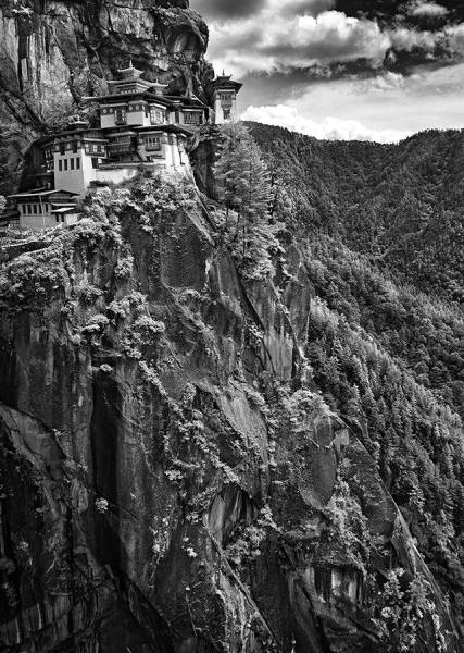 Photograph Suchet Suwanmongkol Bhutan23 on One Eyeland