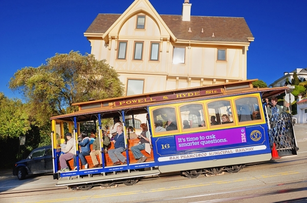 Photograph Mitchell Funk Cable Car Hyde Street on One Eyeland