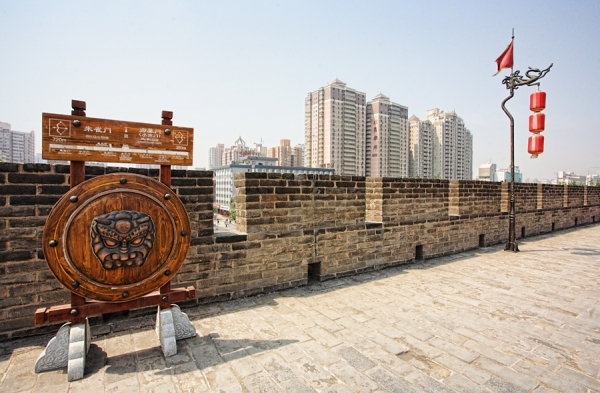 Photograph Javier Albertos China Wall Of Xian on One Eyeland