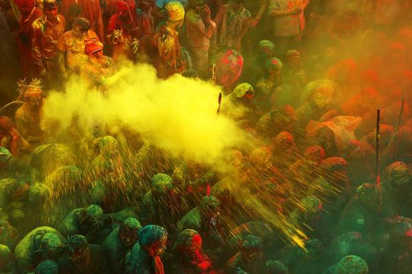 Photograph Nitesh Chakravarti Holi on One Eyeland