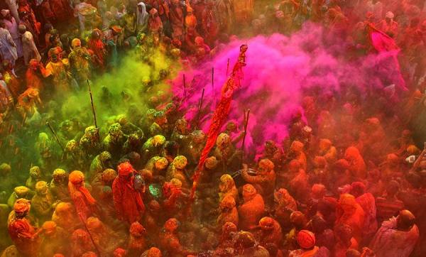 Photograph Nitesh Chakravarti Holi on One Eyeland