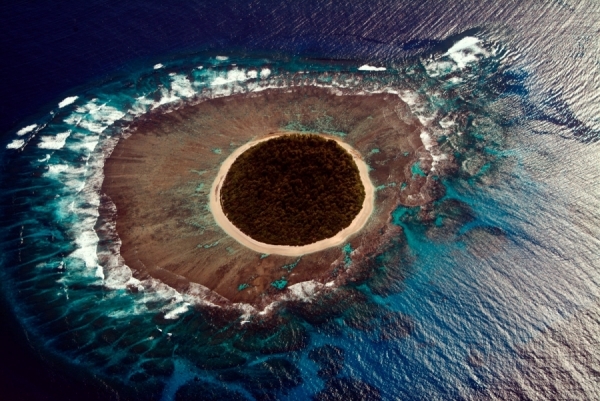 Photograph Richard Steinberger Kingdom Of Tonga Island on One Eyeland