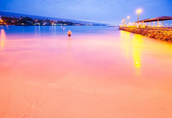Photograph Tony Gale Kona Pier on One Eyeland