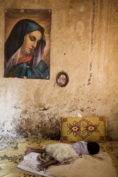 Photograph Mark Lehn Madonna And Child Ethiopia on One Eyeland