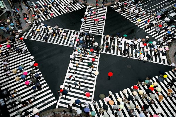Photograph Patrick Curtet Shibuya Crossing Tokyo Japan 1 on One Eyeland