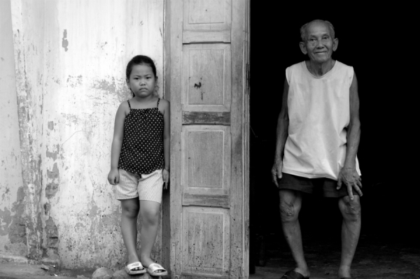 Photograph Tomaas Nyc Vietnam on One Eyeland