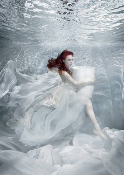 Photograph Rafal Makiela Marmorin Lara on One Eyeland
