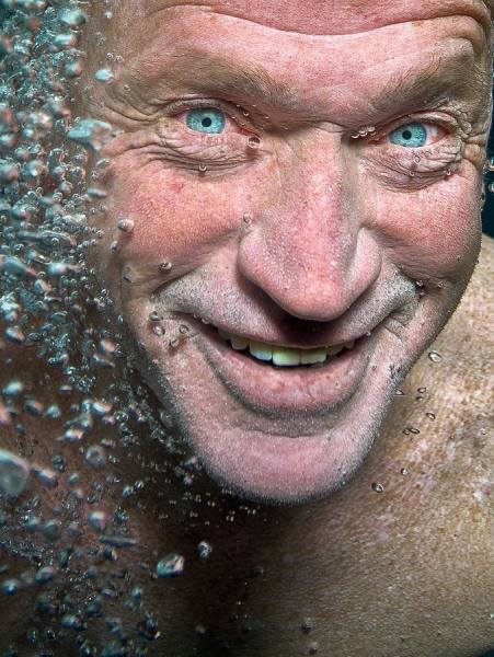 Photograph Shelley Acuff Pool4051 on One Eyeland