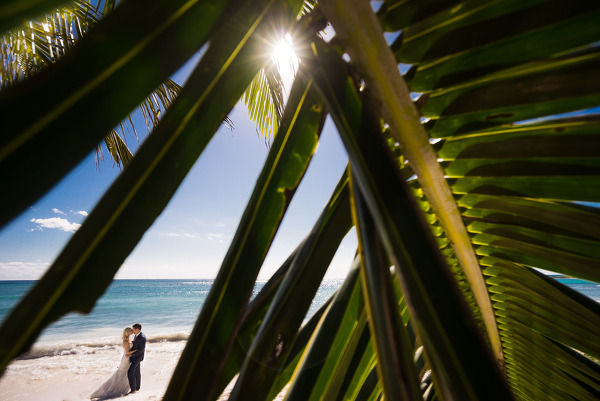 Photograph Vincent Van Den Berg Couple Kiss Riviera Maya Beach on One Eyeland
