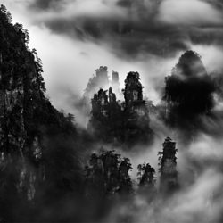Avatar in the clouds-Thierry Bornier-bronze-black_and_white-1096