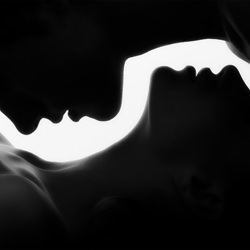 Romance-Maurice De Vries-bronze-black_and_white-1207