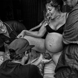 The birth of Oliver-Belle Verdiglione-silver-black_and_white-1575