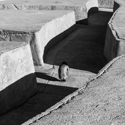 Labirynth-Szymon Brodziak-finalist-black_and_white-2719