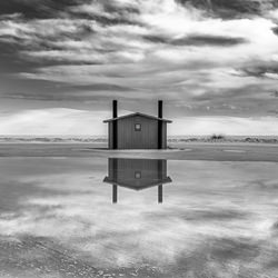 Outpost #8-Lou Novick-finalist-black_and_white-4464