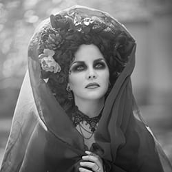 La mariée d'automne-Laura Dark-finaliste-noir_et_blanc-12481