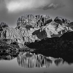Lago Nero - Coucher de soleil, 2023-Radek Von Hirschberg-bronze-black_and_white-12318