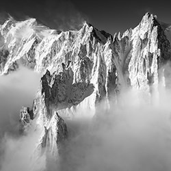 Mont-Blanc - La Combe Paradisiaque-Thomas Crauwels-finalist-black_and_white-15836