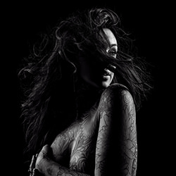 I SEE YOU-Lenka Mikulova-finalist-black_and_white-15842