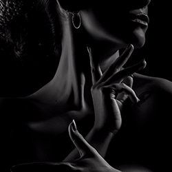 SLOW HANDS-Lenka Mikulova-finalist-black_and_white-15844