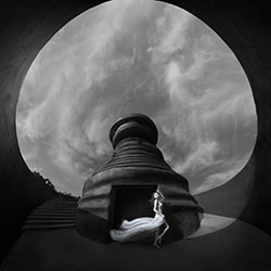 5-Joe Lai-silver-black_and_white-15921