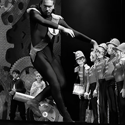 The Nutcracke 3-Floyd Dean-finalist-black_and_white-15649