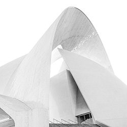 Attractive curves-Timo Kichler-finalist-black_and_white-15869