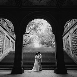 The 3 arches-Julian Espinosa-bronze-black_and_white-18318