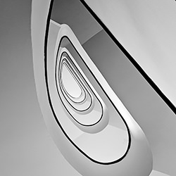 Teardrops-Dorota Qaid-silver-black_and_white-18482