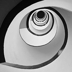 Looking at You-Dorota Qaid-finalist-black_and_white-18376