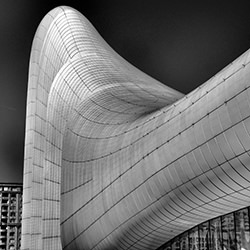 Zaha Hadid\'s Heydar Aliyev Museum, Baku-Otello Gironacci-bronze-black_and_white-18222
