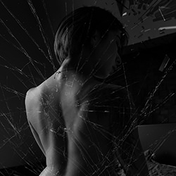 Brittle Wing-Tomoki Ishikawa-finalist-black_and_white-18423