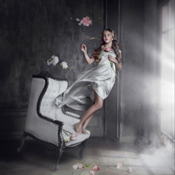 flower levitation-Katya Rashkevich-finalist-fashion-1662