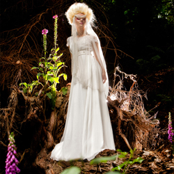 Bridal Throne-Paul Maddison-finalist-fashion-4027