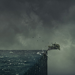 Hanging on to the Edge-Ricardo Da Cunha-bronze-landscape-403
