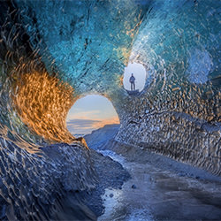 Hombre de las cavernas-Markus Van Hauten-paisaje-plateado-2430