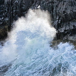 Crashing Wave-Ricardo Cisneros-finalist-landscape-2334