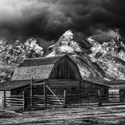 Moulton Barn & Grand Teton-Jack Chamberlin-bronze-landscape-3386
