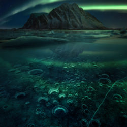 Aurora Bubbles-William Preite-gold-landscape-5403
