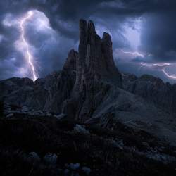 La Torre del Terror-Daniel Laan-bronce-paisaje-7090
