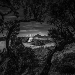 Serenity Mt. Bromo Framing-Justinus Sukotjo-finalist-landscape-10407